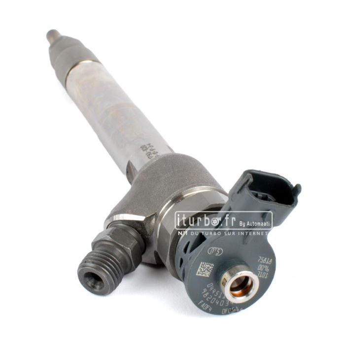 Injecteur Peugeot 308 3008 5008 DS7 CrossBack 1.5 HDI 130 cv 0445110749 Bosch neuf